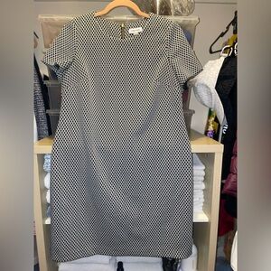 Calvin Klein dress
Size 12
Black and white pattern 
Great for work